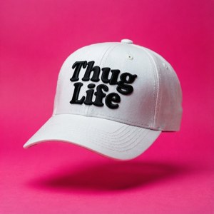 Парящая кепка в стиле thug life на неоново-розовом фоне для смелых обоев — Motorola Razr 2026 Обои