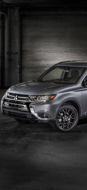 Обои с серым Mitsubishi Outlander — iPhone 18 Обои