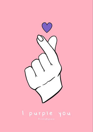 Фон с жестом «сердце из пальцев» и надписью «I purple you» — Bts эстетика Обои