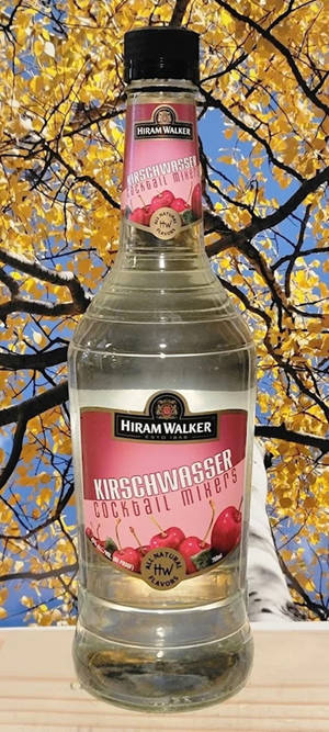 Hiram Walker Kirschwasser Cocktail Mixers Photography — POCO M7 Обои