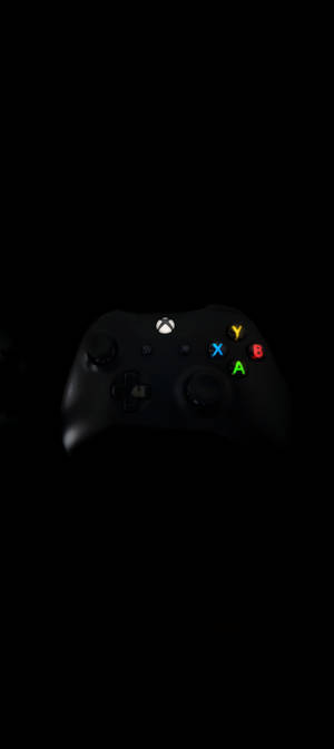 Чёрный геймпад Xbox 8K для телефона — Pixel 10 Обои